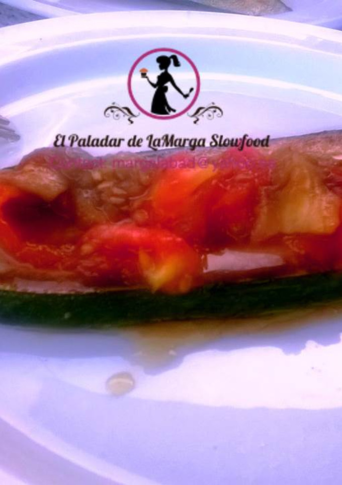 Una foto de Calabacín asado en mantequilla con escalibada