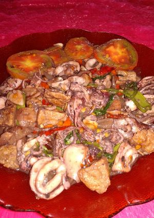 Foto resep Oseng cumi, kangkung dan bakso