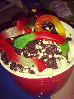 A picture of Oreo Cheesecake Dirt Cups.