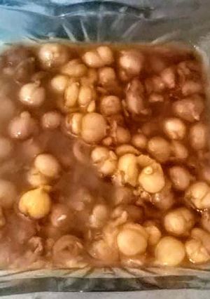 A picture of Curry cholay.