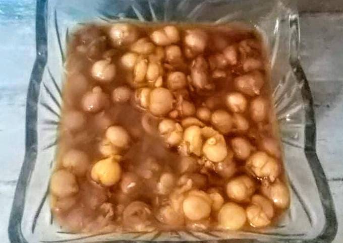 Recipe of Mario Batali Curry cholay