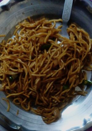 A picture of Chowmein.