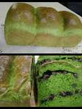 Matcha red beans bread/Roti Matcha isi kacang merah