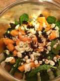 Ensalada de espinacas y fruta