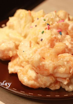 A picture of Shrimp with Pineapple.