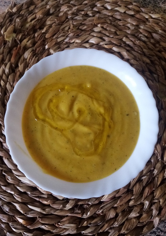 Una foto de Crema de calabacín y calabaza