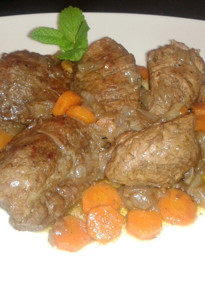 Una foto de Carrillada en salsa de vino tinto