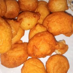 A picture of Akara.