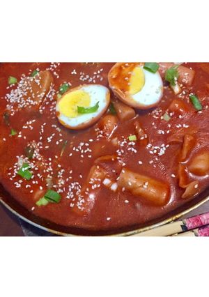 Foto resep Teokbokki / Tteokbokki / Tteokpokki / Homemade (Saus Gochujang)