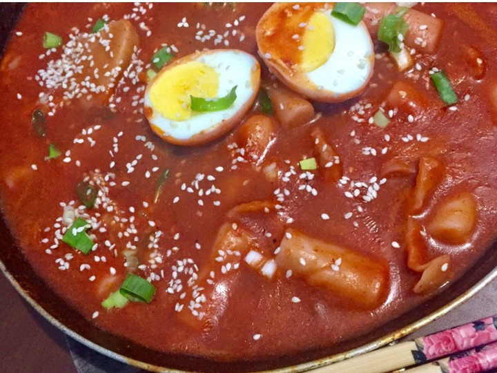 Resep Teokbokki / Tteokbokki / Tteokpokki / Homemade (Saus Gochujang) yang Sempurna