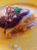 Crepes de plátano caramelizado y ganache de chocolate