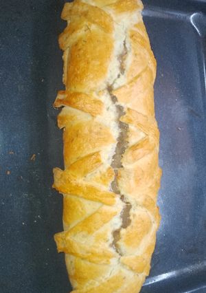Una foto de Rollo de carne con masa crocante