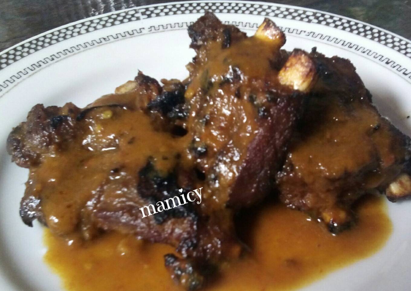 Iga Bakar Saus Pedas