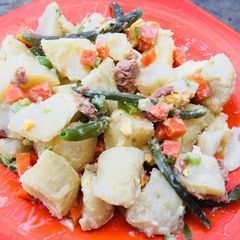 A picture of Vegetable salad.