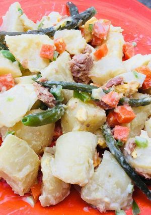 A picture of Vegetable salad.
