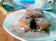 Gambar risol coklat