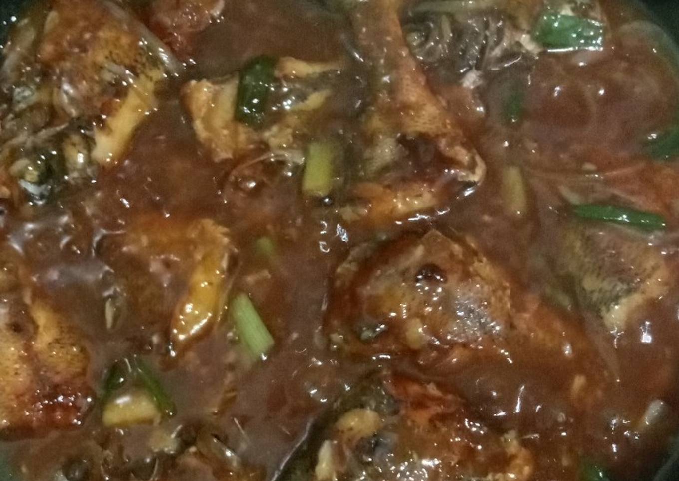 Ikan asam manis