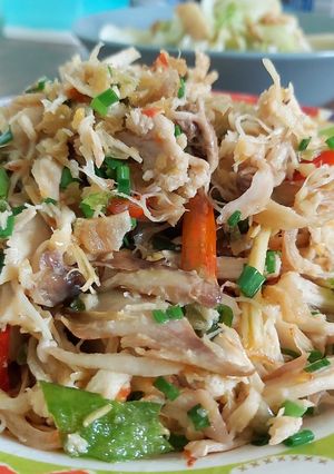 รูปของ ไก่ฉีกผัดพริกเกลือ
