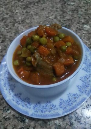 صورة لوصفة بسله (بازيلا) بالجزر واللحمه