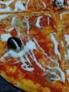 صورة لوصفة اروع بيتزا 🍕😍🤩😎😮🤤