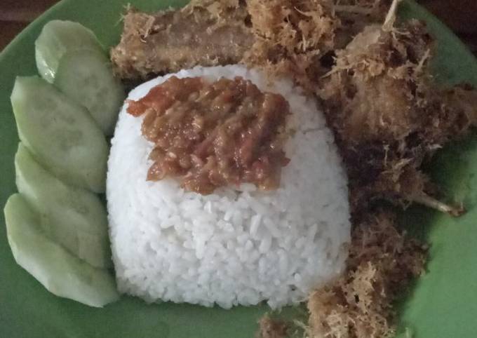 Cara termudah memasak Bebek srundeng prull dijamin lezat