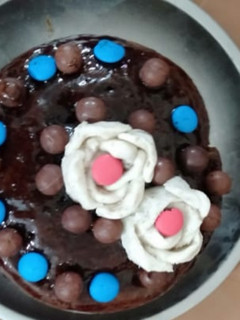 चॉकलेट केक की रेसिपी इन हिंदी (chocolate cake recipe in hindi) रेसिपी मुख्य फोटो