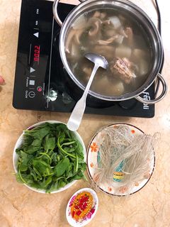 Hình của món Bao tử hầm tiêu xanh.