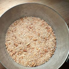 A picture of Toasted rice crumbs (for laab).