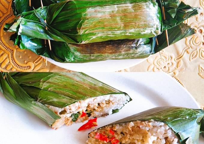 Resep: Nasi Bakar Ayam Suwir Rumahan