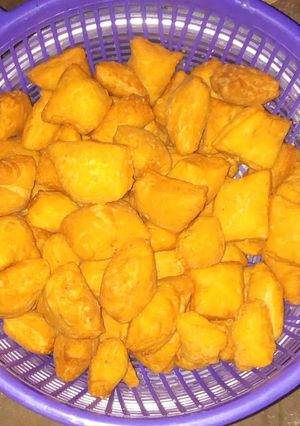 A picture of Mandazi.