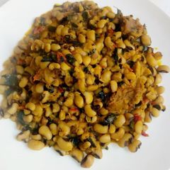 A picture of Beans porridge.