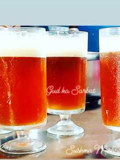 गुड का शरबत (Gud ka sharbat recipe in hindi) रेसिपी मुख्य फोटो