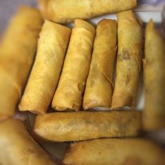 A picture of Qeema roll.