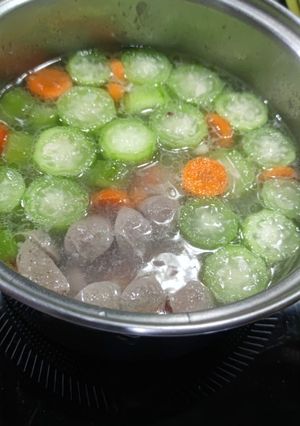 Foto resep Sup Oyong Wortel Bakso