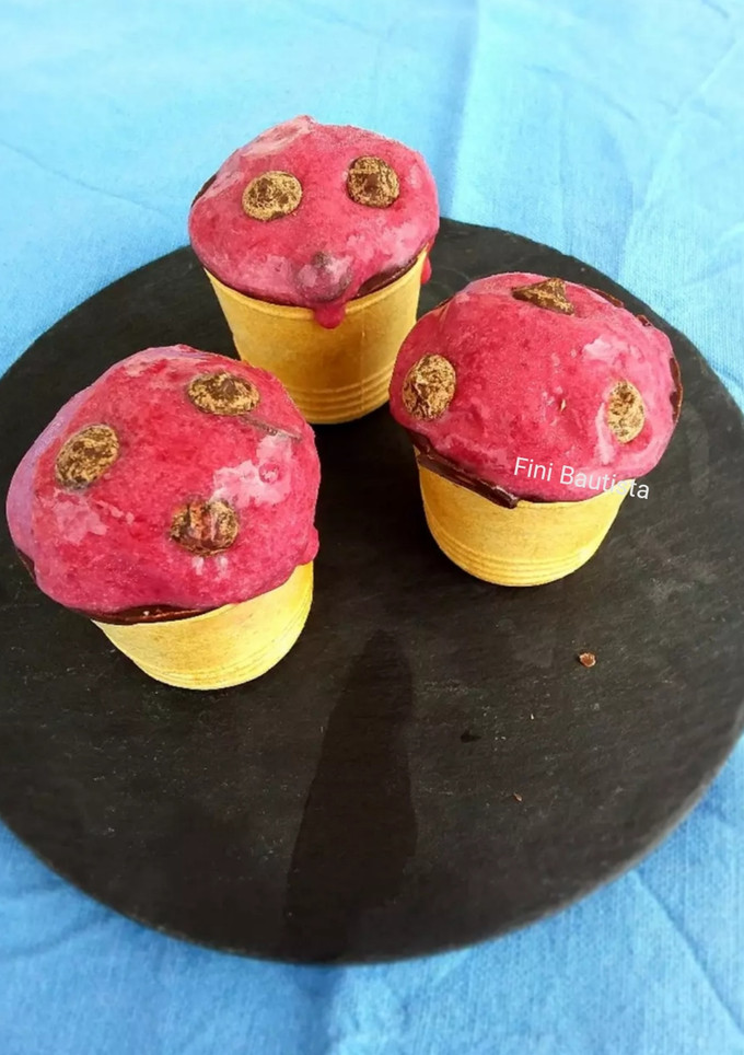 Una foto de Chupitos de helado de cerezas con chip de chocolate