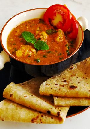 A picture of Paneer Tikka Masala.