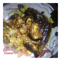 A picture of Cow legs pepper soup.