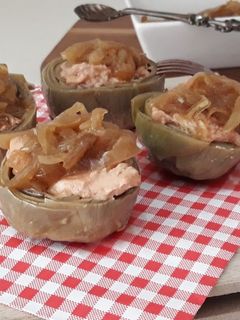 Una foto de Alcachofas con foie y cebolla caramelizada sin azúcar