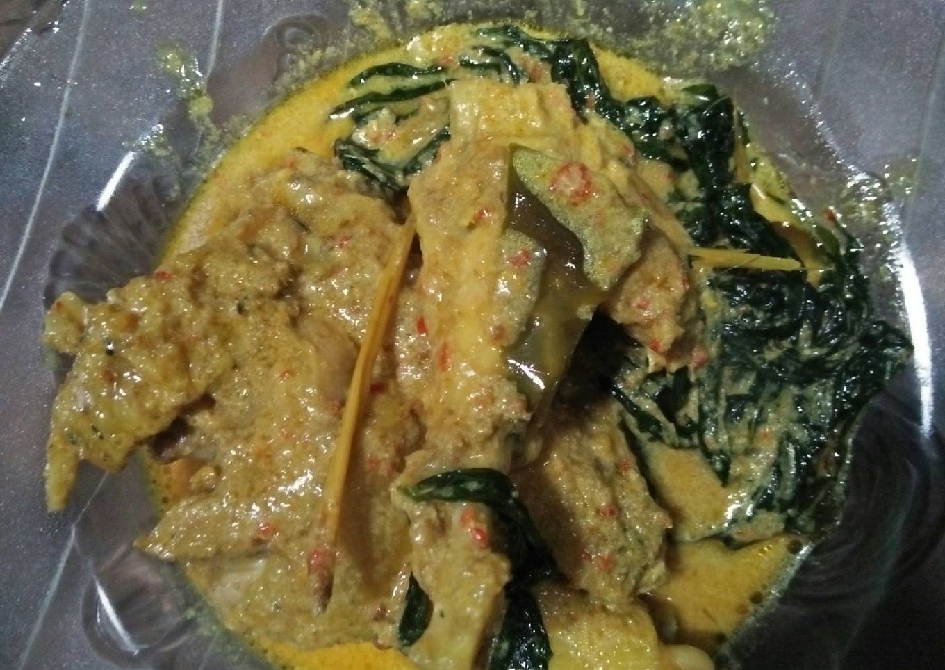 Ayam Betutu (Hidangan buka puasa)