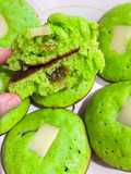 Pukis gembul pandan keju