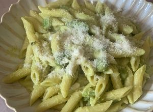 Foto di Penne con Crema di Fave e Limone
