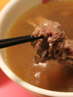 小牛高湯、台南牛肉湯 的食譜成品照片