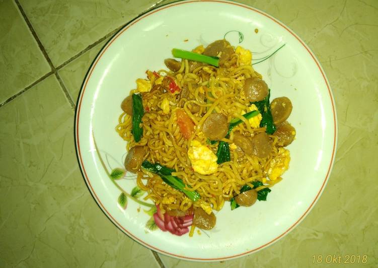 Resep Mie Telur Goreng ala Dapur Kosan yang Enak