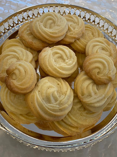 A picture of Butter cookies.