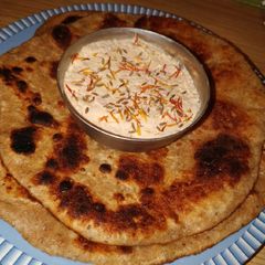 A picture of Whole-wheat naans.