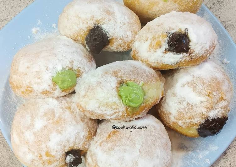 Bomboloni Avocado and Chocolate