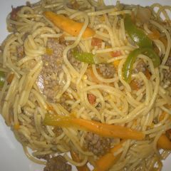 A picture of Mince meat spaghetti.