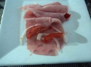 Una foto de Taquitos de jamón para los peques o picoteo