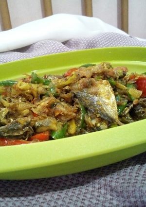 Foto resep Ikan Bumbu Kuning Tumis