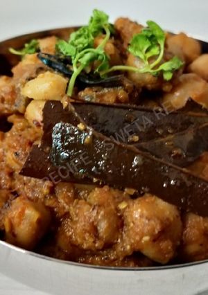 A picture of Punjabi Pindi Chole.